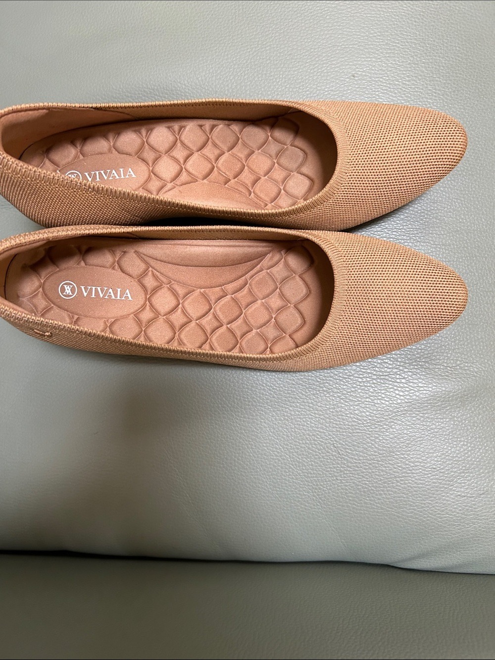 VIVAIA Pointed Toe Women’s Wedge Shoe - Picture 3 of 12